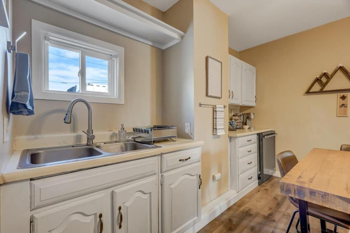 * Colorado Draft House * Smart Tvs * Self Entry * Villa Colorado Springs Bagian luar foto