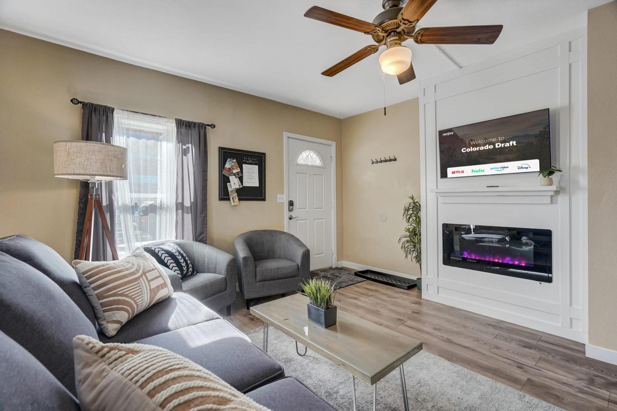 * Colorado Draft House * Smart Tvs * Self Entry * Villa Colorado Springs Bagian luar foto